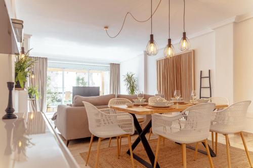 Elviria beach Award-Winning Stay