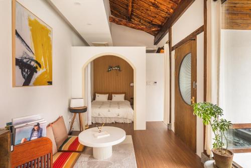 Postel nebo postele na pokoji v ubytování Haengok Guesthouse