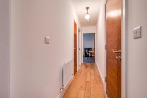 Φωτογραφία από το άλμπουμ του Fitzrovia Mansion Apartments in Belfast's Cathedral Quarter στο Μπέλφαστ