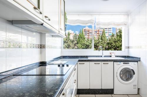 Ilice 3-C Apartment Levante Beach