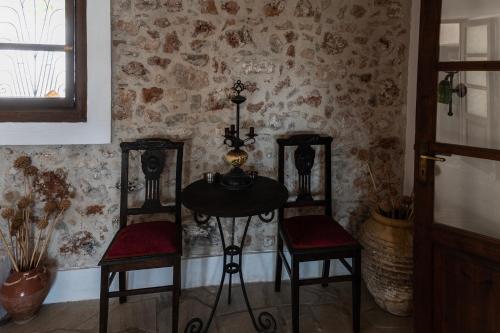 Gallery image of Belessi's Mansion in Monemvasia