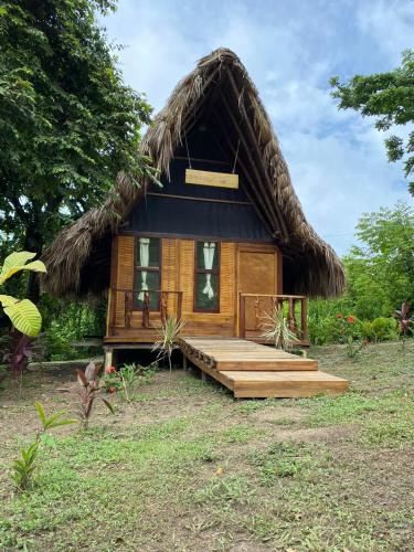 Cabaña pequeña con techo de paja en Ecohab - Ciudad perdida, en Santa Marta