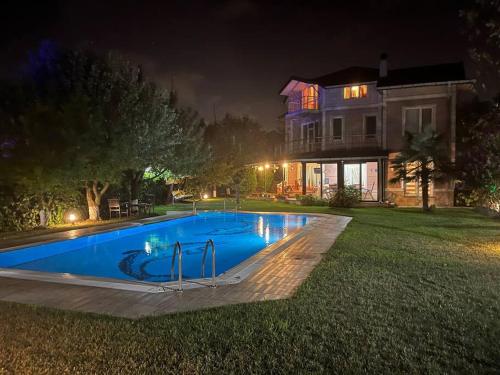 Gambar di galeri bagi Villa Elysium di Gebze