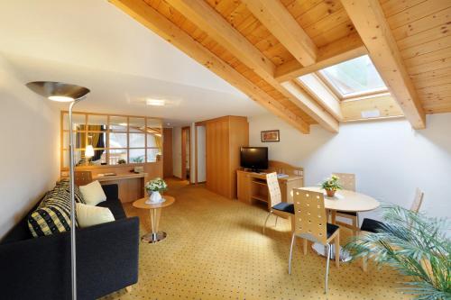 Gallery image of Alpine Hotel Perren in Zermatt