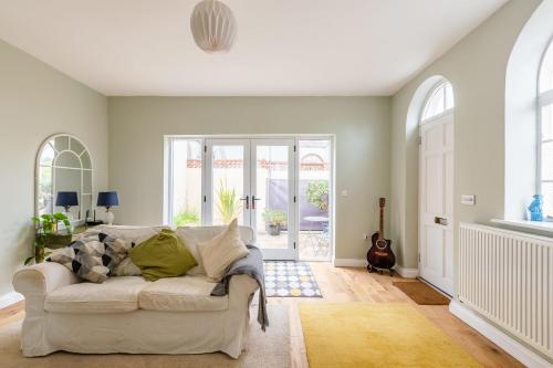 Sunday Cottage – Photos 2