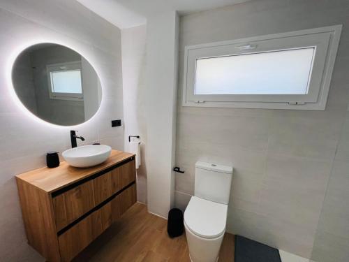 El HierroStay Appartments - La Chalana & El Remoにあるバスルーム