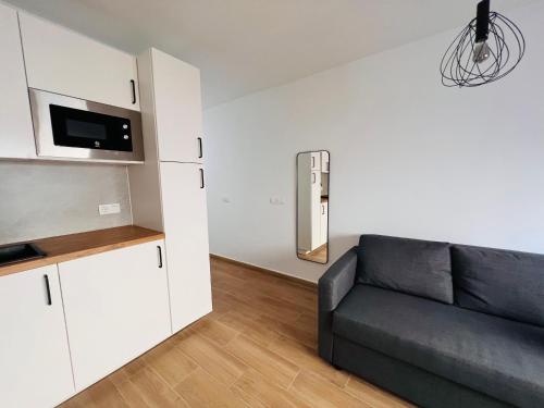 El HierroStay Appartments - La Chalana & El Remoにあるキッチンまたは簡易キッチン
