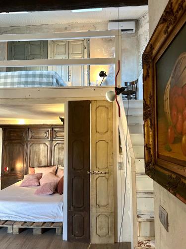 Charming and Design Attic Loft Central Milan in coolest area Navigli Ticinese photo 33