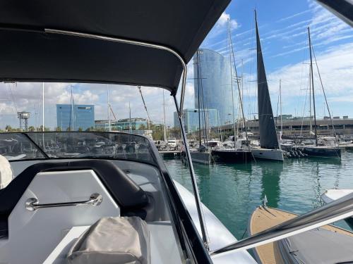 MotorYacht 21 avec équipage photo 61