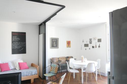 SURPRENANTES - La Biscuiterie