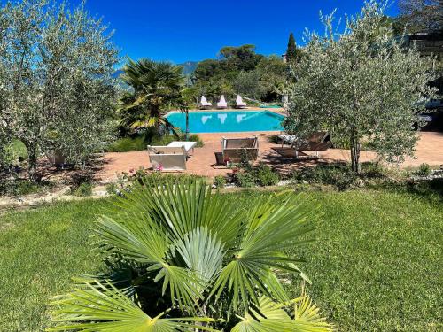 Slps 4 - 12 mins walk to Spoleto central train station 6 Fantastic apts