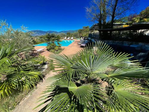 5 guests- fab views all around 0,7 kms Spoleto
