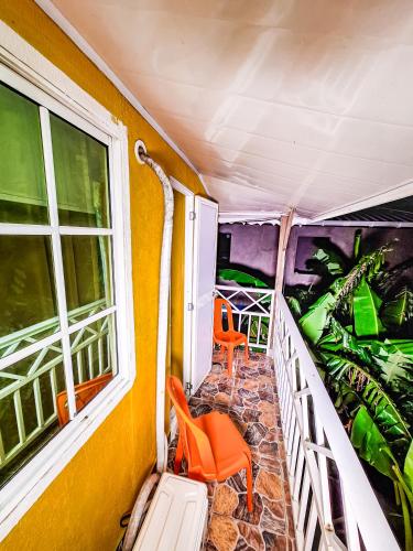Posada Hostel Adriにあるバルコニーまたはテラス