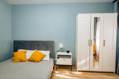 Postel nebo postele na pokoji v ubytování Modern studio D-va N