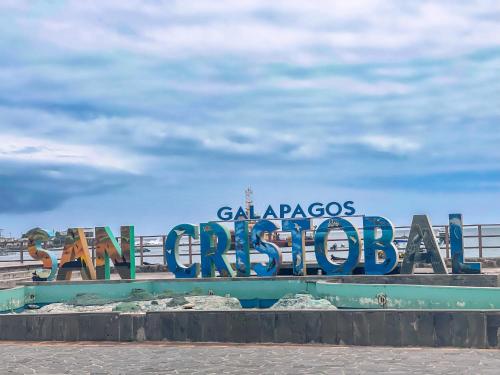 a sign for the calazaocros imperial stop at Kicker House in Puerto Baquerizo Moreno