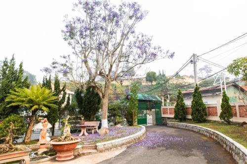 Gallery image of BACH TUNG Garden Village Đà Lạt in Xuan An