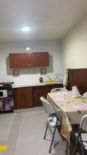 Kuchyň nebo kuchyňský kout v ubytování Casa Zapico
