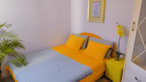 Cama ou camas em um quarto em Apartment Dmitr Petrovac