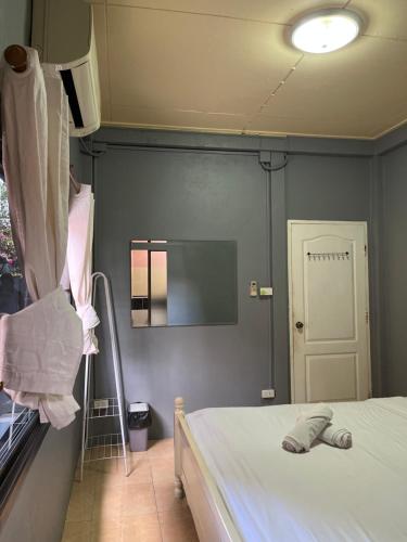 Postel nebo postele na pokoji v ubytování Ho Hostel
