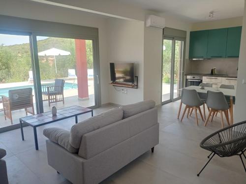Gallery image of Olive Garden Villas in Rikia
