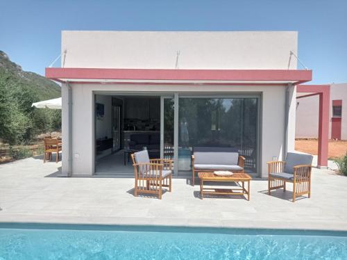 Gallery image of Olive Garden Villas in Rikia