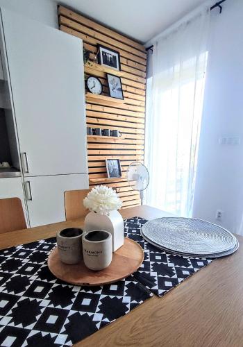 Comfort Apartment for 6 & Loggia & Free Parking