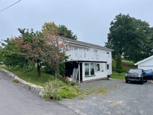 Das Gebäude in dem sich die Ferienwohnung befindet