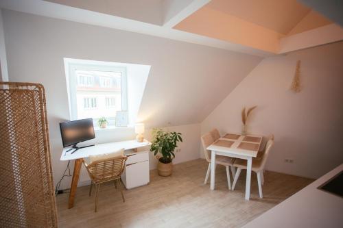 Ruang duduk di JAMA - Altstadt, WLAN, Arbeitsplatz, Modern Boho #3