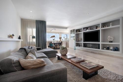 Puerto Marina exclusive apartment