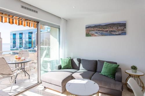 L28 Suite Californie 1min walk sea 3BDR/ AC & balcony