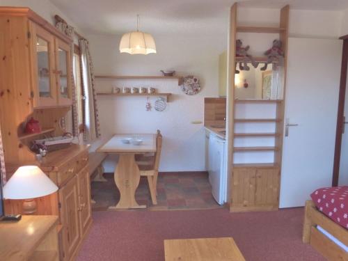 Appartement 2 pièces cabine, ski aux pieds, animaux admis - FR-1-411-609