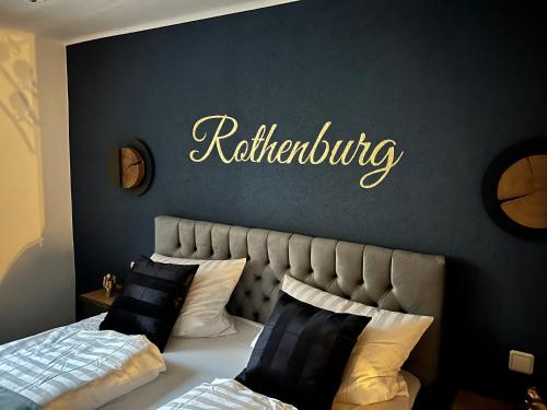 Postelja oz. postelje v sobi nastanitve #Stadtspeicher - Blauer Stern das Apartment mitten in der Altstadt