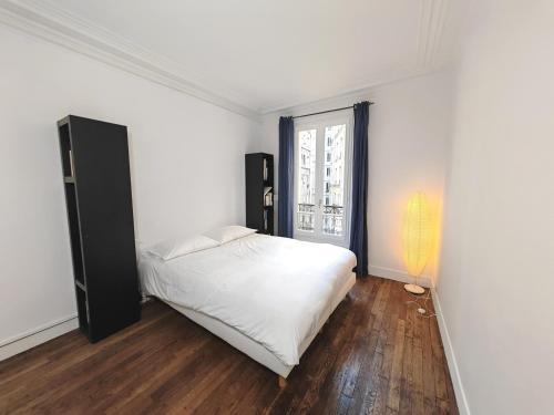 Легло или легла в стая в 2 pièces à Montmartre, proche Sacré Cœur