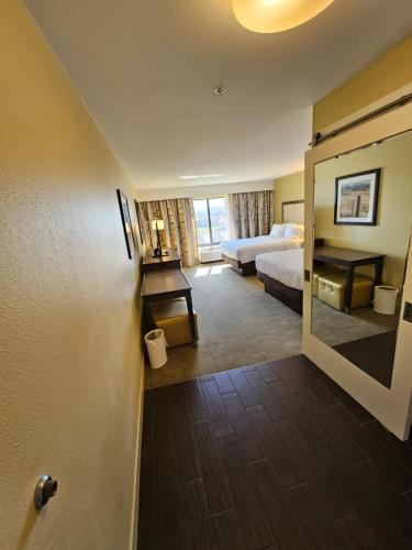 Ένα ή περισσότερα κρεβάτια σε δωμάτιο στο Hampton Inn Billings