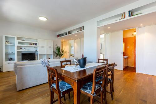 Fotografie z fotogalerie ubytování Sunichele Luxury Apartment v Cagliari