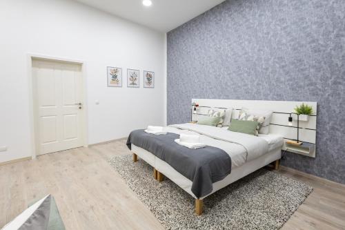 Family Deluxe a stone throw from the city centre and danube