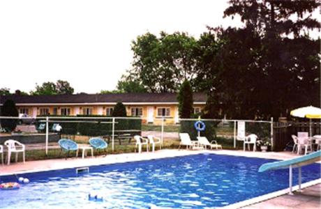 Bazén v ubytování Gateway Motel nebo v jeho okolí