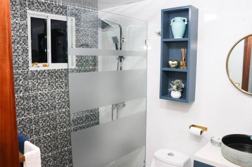 Koupelna v ubytování Insta-worthy luxurious 3-BR Apt W/ Gazebo