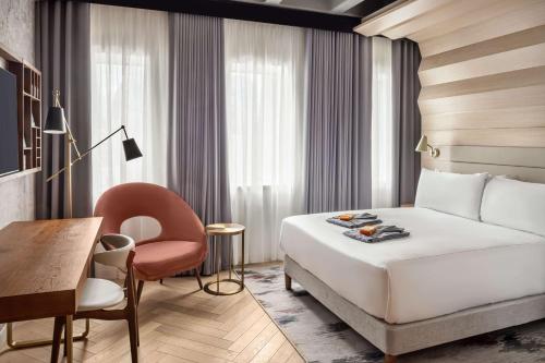 Canopy by Hilton London City Image