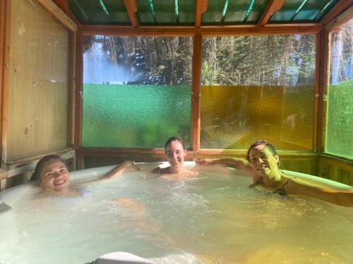 Hosté ubytování Suite con DESAYUNO SOLO PARA DOS Ó Cabañas familiares Los PINARES DEL MAR -Pet friendly