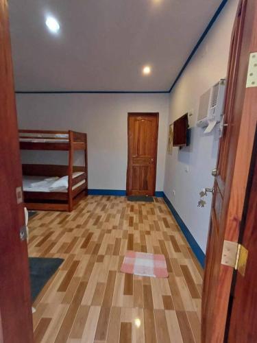 Postel nebo postele na pokoji v ubytování Camp Asgard by Camiguin Viajeros House Rentals