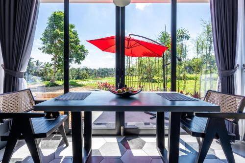 Imagen de la galería de Maple Ridge Ubud Villas with Rice Field View, en Ubud