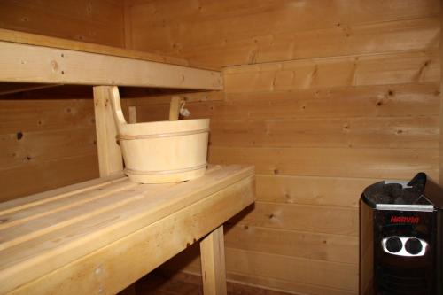 Φωτογραφία από το άλμπουμ του Alpine ski chalet Borovets with sauna στο Μπόροβετς