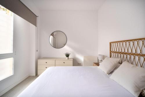 Avenida de Asturias Apartment B