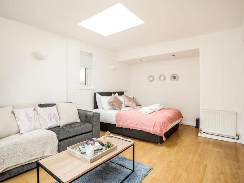 Perfect Location, 1 Bedroom APT, Castle, Legoland