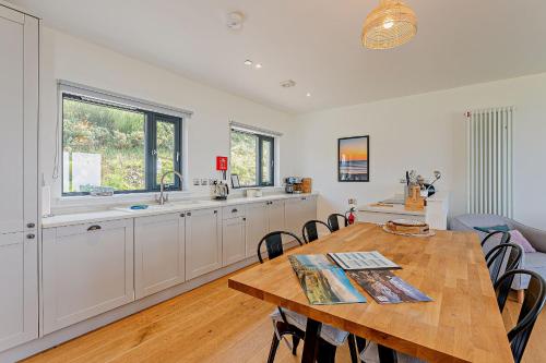 18 - 3 Bedroom Cottage - LP – Photos 5
