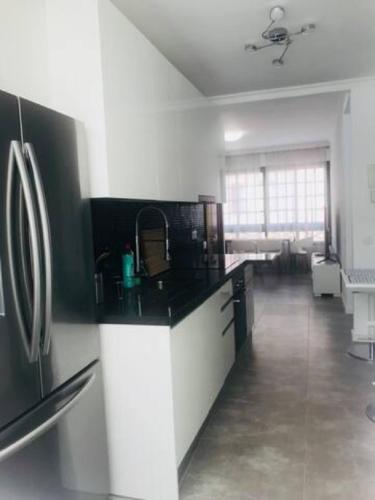 Modern Renovated 2 Bdrm - Las Canteras