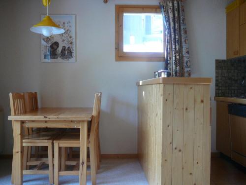 Studio cabine 4 pers à Méribel, proche pistes, Wifi, animaux admis