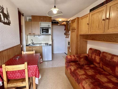 Studio cosy pour 4 pers avec balcon - Alpe d'Huez, quartier de l'Eclose, proche commerces et pistes - FR-1-405-336