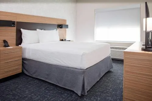 TownePlace Suites by Marriott Orlando Airport photo 9